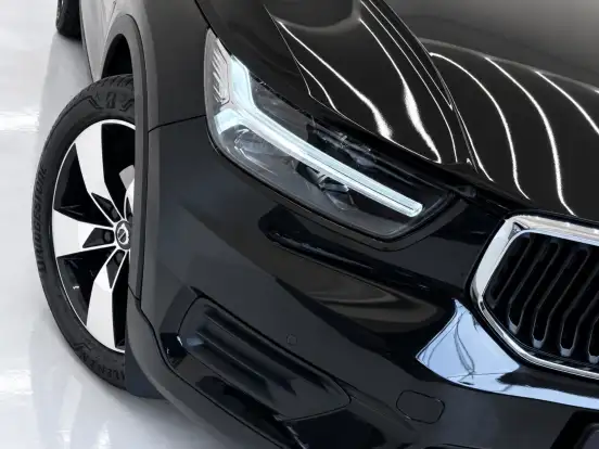 VOLVO-XC40-2.0 T4 GASOLINA MOMENTUM GEARTRONIC VOLVO-XC40-2020