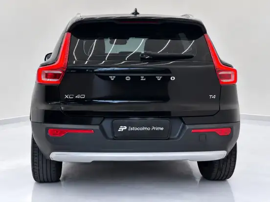 VOLVO-XC40-2.0 T4 GASOLINA MOMENTUM GEARTRONIC VOLVO-XC40-2020