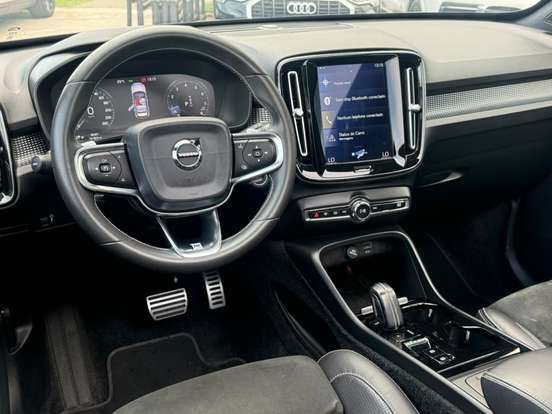 VOLVO-XC40-2.0 T5 GASOLINA R-DESIGN AWD GEARTRONIC VOLVO-XC40-2019