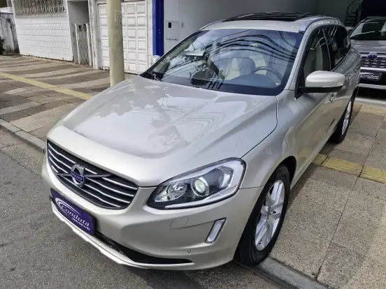 VOLVO-XC60-2.4 D5 MOMENTUM DIESEL AWD 4P AUTOMÁTICO VOLVO-XC60-2017
