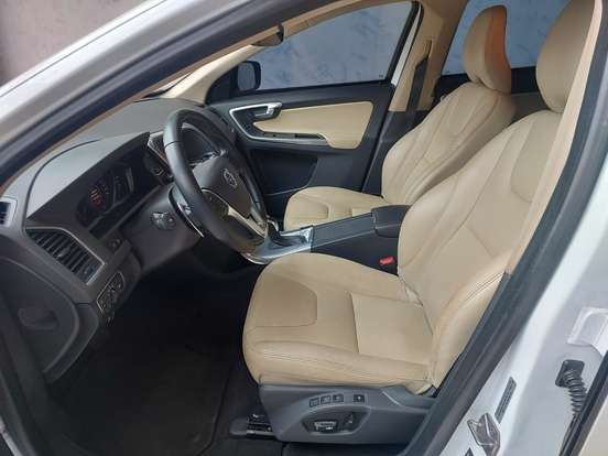 VOLVO-XC60-2.0 T5 KINETIC GASOLINA 4P AUTOMÁTICO VOLVO-XC60-2016