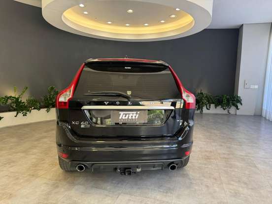 VOLVO-XC60-2.0 T5 R-DESIGN GASOLINA 4P AUTOMÁTICO VOLVO-XC60-2016