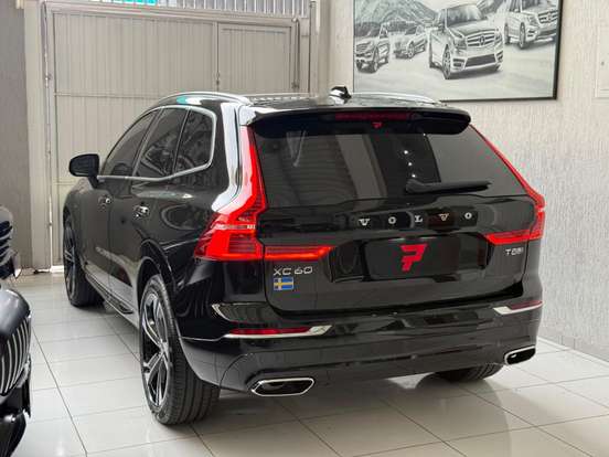 VOLVO-XC60-2019