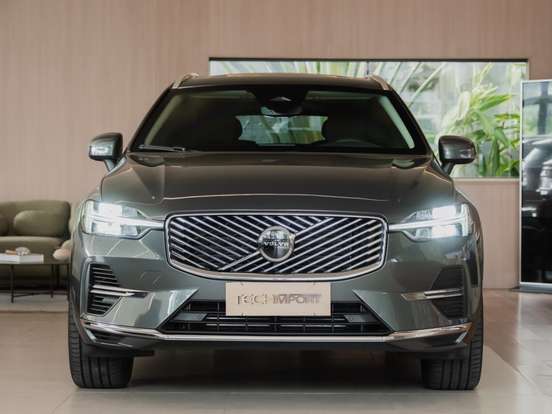 VOLVO-XC60-2.0 T8 PHEV PLUS AWD GEARTRONIC VOLVO-XC60-2025