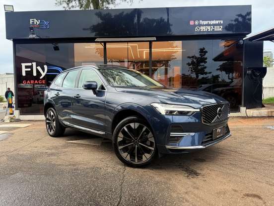 VOLVO-XC60-2025