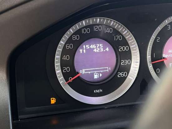VOLVO-XC60-3.0 COMFORT AWD TURBO GASOLINA 4P AUTOMÁTICO VOLVO-XC60-2010