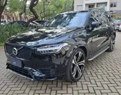 VOLVO XC90 2.0 T8 HYBRID R-DESIGN AWD GEARTRONIC VOLVO XC90 2.0 T8 HYBRID R-DESIGN AWD GEARTRONIC