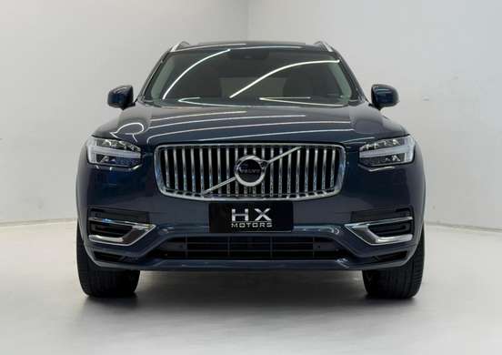 VOLVO-XC90-2021