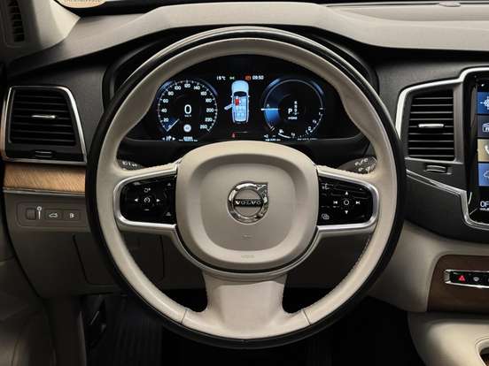 VOLVO-XC90-2.0 T8 HYBRID MOMENTUM AWD GEARTRONIC VOLVO-XC90-2021