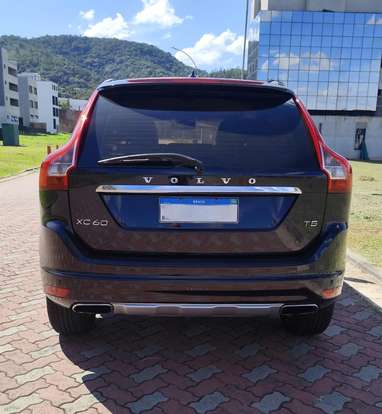 VOLVO-XC60-2.0 T5 DYNAMIC FWD TURBO GASOLINA 4P AUTOMÁTICO VOLVO-XC60-2015