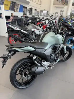 YAMAHA-FZ15 FAZER CONNECTED ABS-2026