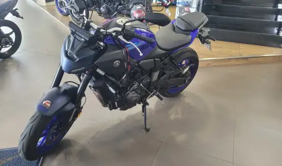 YAMAHA-MT-07 CONNECTED ABS-2025