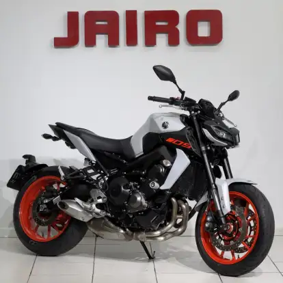 YAMAHA-MT-09-2020