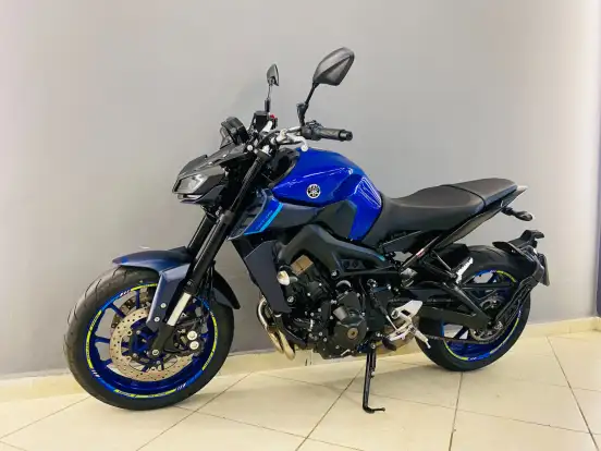 YAMAHA-MT-09-2023