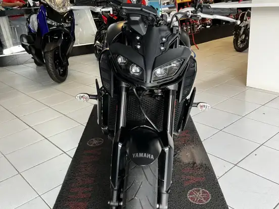 YAMAHA-MT-09 YAMAHA-MT-09-2023
