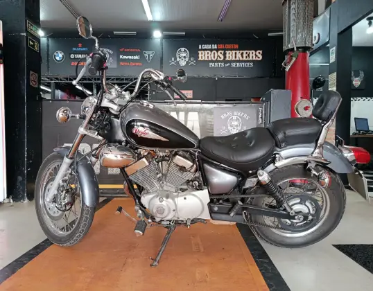 YAMAHA VIRAGO 250 