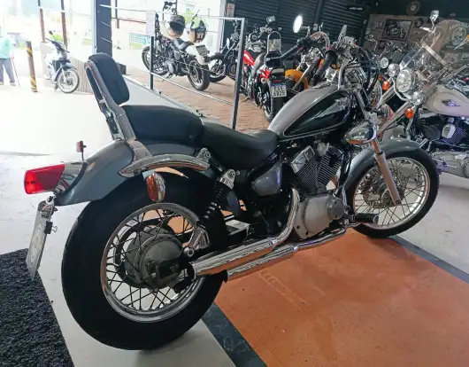 YAMAHA-VIRAGO 250-2000