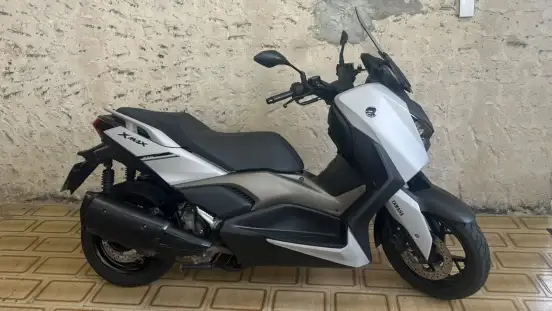 YAMAHA-XMAX 250 CONNECTED ABS-2025