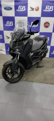 YAMAHA-XMAX 250 CONNECTED ABS-2024