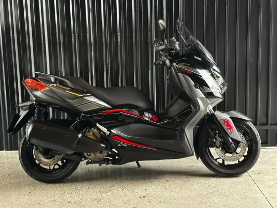 YAMAHA XMAX ABS 