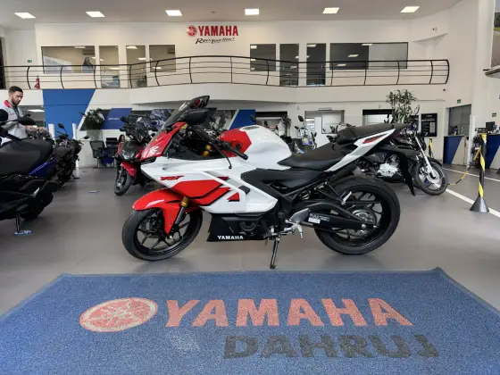 YAMAHA YZF R3 ABS CONNECTED 70th ANNIVERSARY 