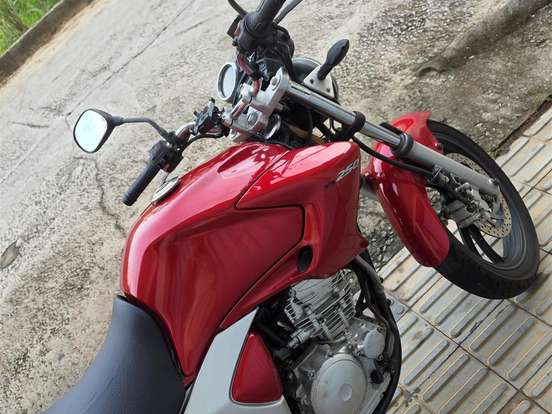 YAMAHA-FAZER 250IE LIMITED EDITION YAMAHA-FAZER 250IE LIMITED EDITION-2005