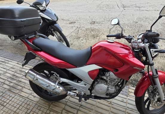 YAMAHA-FAZER 250IE LIMITED EDITION-2005
