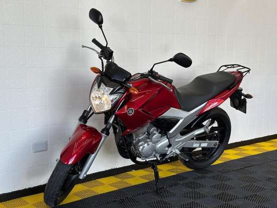 YAMAHA-FAZER 250IE LIMITED EDITION-2011