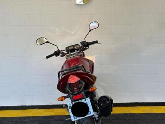YAMAHA-FAZER 250IE LIMITED EDITION YAMAHA-FAZER 250IE LIMITED EDITION-2011
