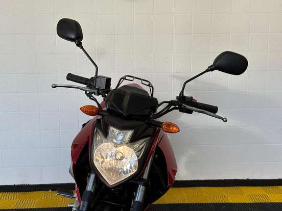 YAMAHA-FAZER 250IE LIMITED EDITION-2011