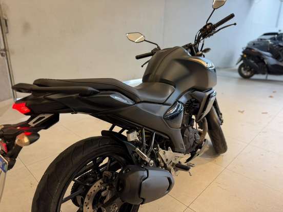 YAMAHA-FZ15 FAZER CONNECTED ABS YAMAHA-FZ15 FAZER CONNECTED ABS-2025