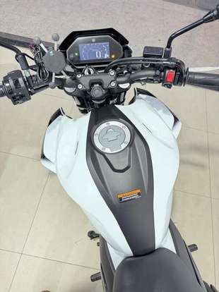 YAMAHA-FZ25 FAZER CONNECTED ABS-2026