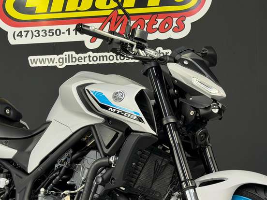 YAMAHA-MT-03 CONNECTED ABS YAMAHA-MT-03 CONNECTED ABS-2025