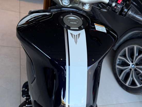 YAMAHA-MT-09 YAMAHA-MT-09-2014