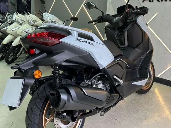 YAMAHA-XMAX 300 CONNECTED ABS YAMAHA-XMAX 300 CONNECTED ABS-2026