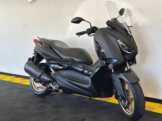 YAMAHA XMAX ABS 