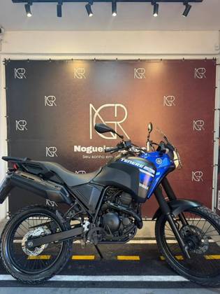 YAMAHA XTZ 250 TÉNÉRÉ 