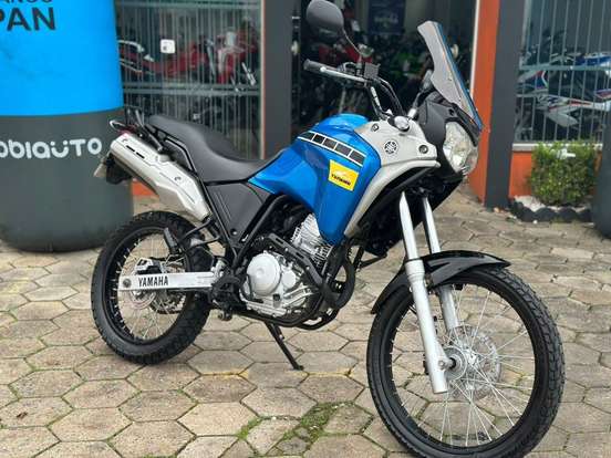 YAMAHA-XTZ 250 TÉNÉRÉ-2012