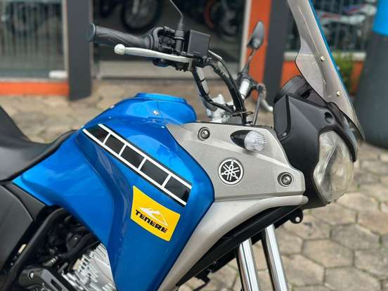 YAMAHA-XTZ 250 TÉNÉRÉ-2012