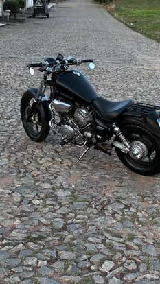 YAMAHA-XV VIRAGO 750-1994