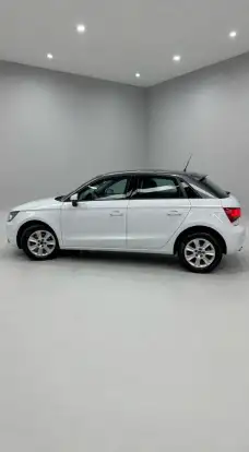 AUDI-A1-2014