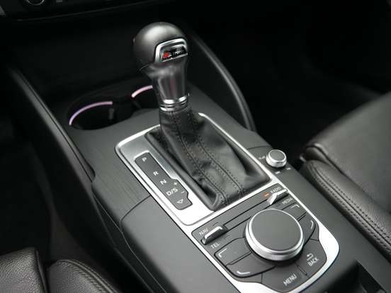 AUDI-A3-1.8 TFSI CABRIOLET AMBITION 16V 180CV GASOLINA 2P AUTOMÁTICO AUDI-A3-2016