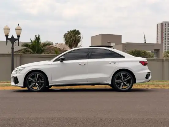 AUDI-A3-2024