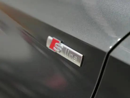 AUDI-A3-2023