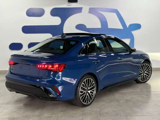 AUDI-A3-2.0 TFSI GASOLINA SEDAN PERFORMANCE BLACK S-TRONIC AUDI-A3-2025