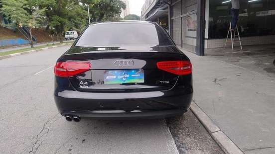 AUDI-A4-2015