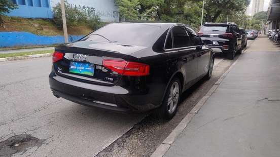 AUDI-A4-2015
