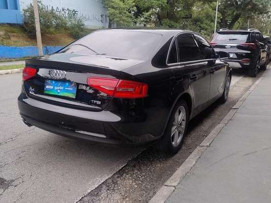 AUDI-A4-1.8 TFSI AMBIENTE GASOLINA 4P MULTITRONIC AUDI-A4-2015