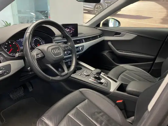 AUDI-A4-2.0 TFSI GASOLINA PRESTIGE S TRONIC AUDI-A4-2019