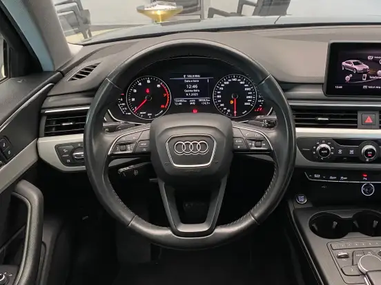 AUDI-A4-2.0 TFSI GASOLINA PRESTIGE S TRONIC AUDI-A4-2019